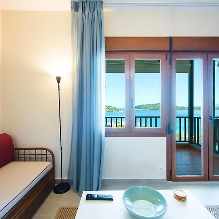 Nereus & Oceanus Beachfront Apartments, Lagonisi Beach #Feelslikehome Ormos Panagias Exterior photo