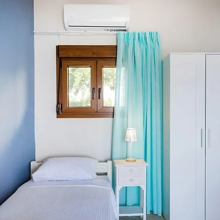 Nereus & Oceanus Beachfront Apartments, Lagonisi Beach #Feelslikehome Ormos Panagias Exterior photo