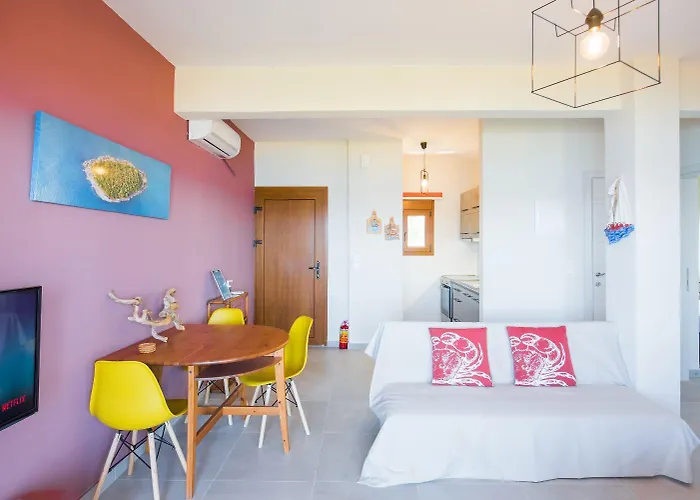 Nereus & Oceanus Beachfront Apartments, Lagonisi Beach #Feelslikehome