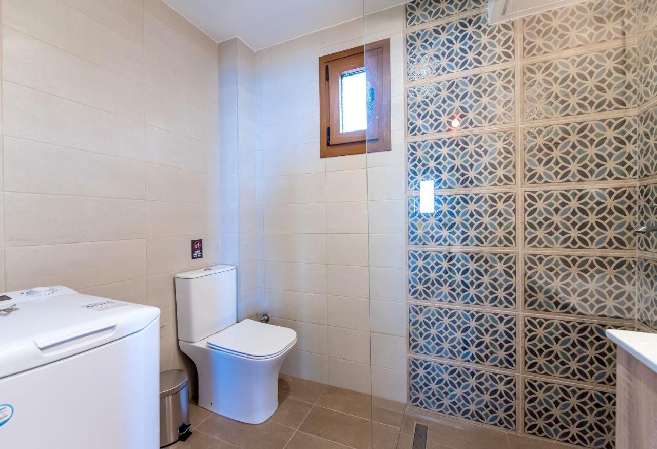 公寓 Nereus & Oceanus Beachfront Apartments, Lagonisi #feelslikehome Ormos Panagias