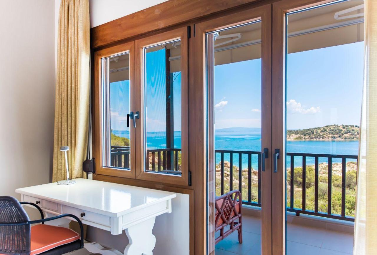 Apartment Nereus & Oceanus Beachfront Apartments, Lagonisi #feelslikehome