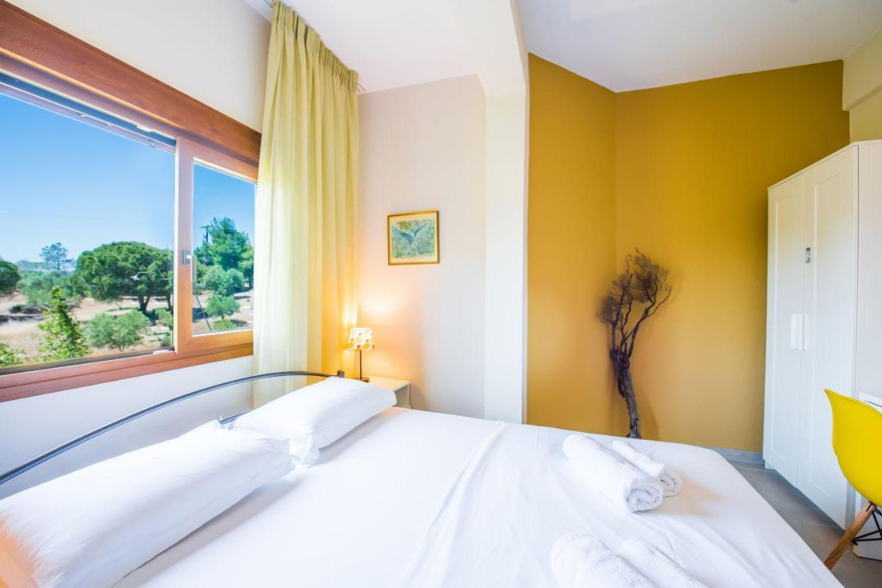 Apartment Nereus & Oceanus Beachfront Apartments, Lagonisi #feelslikehome *