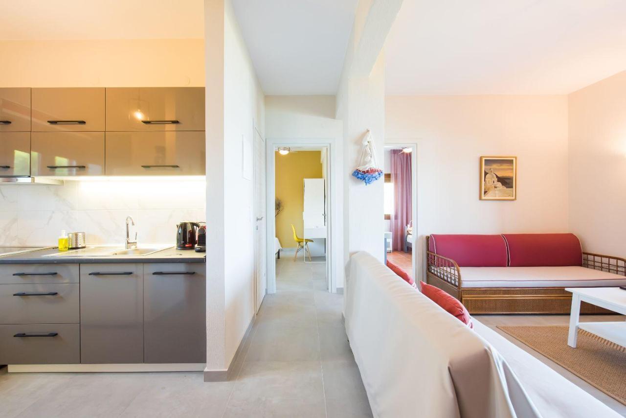 Nereus & Oceanus Beachfront Apartments, Lagonisi #feelslikehome Apartment