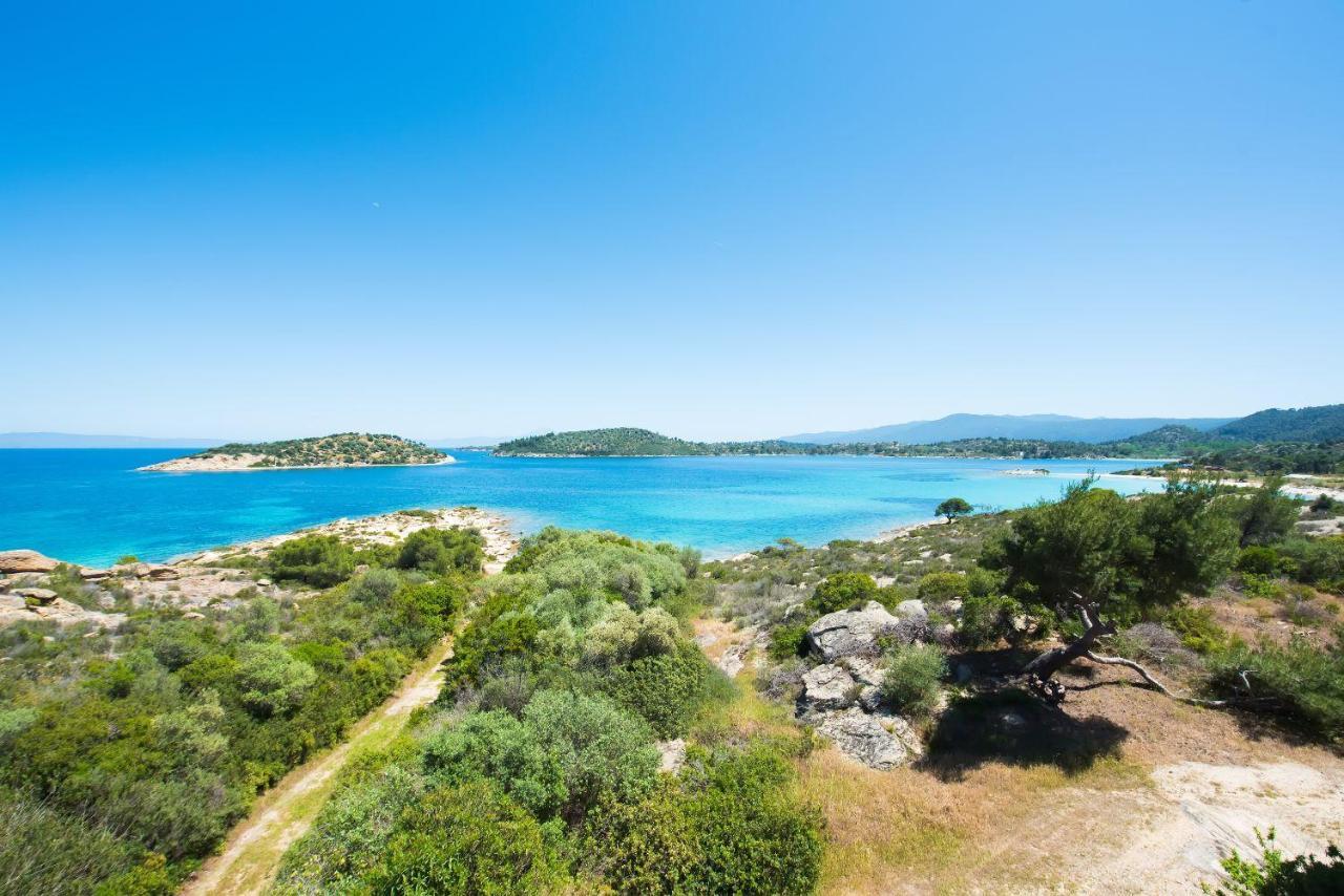Nereus & Oceanus Beachfront Apartments, Lagonisi #feelslikehome Apartment